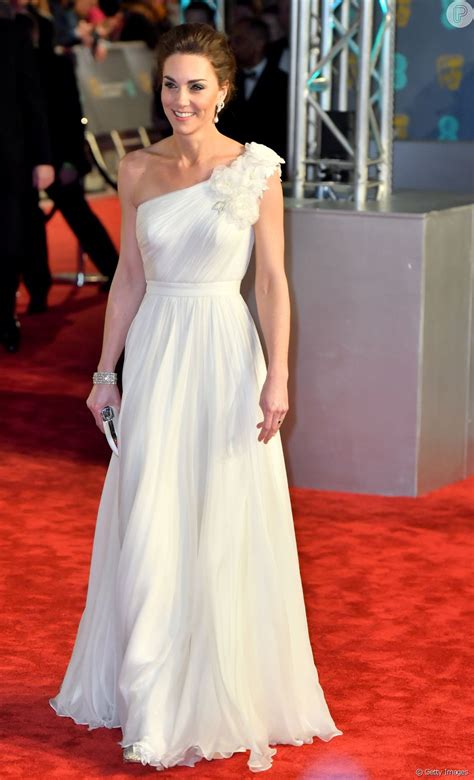 vestido de kate middleton diseñador alexander mcqueen